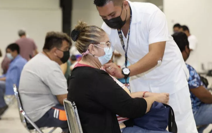 Arranca la vacunación de 40 a 59 años en Mérida