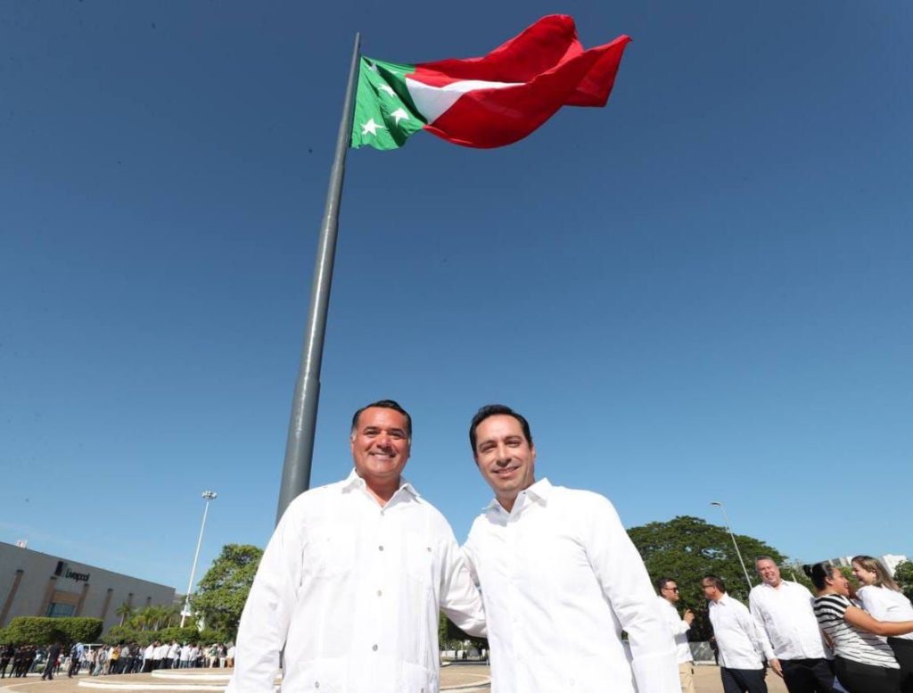 Por vez primera en los últimos 182 años, el Gobernador Mauricio Vila Dosal encabeza el izamiento de la bandera de Yucatán, que vuelve a ondear como símbolo de nuestra identidad