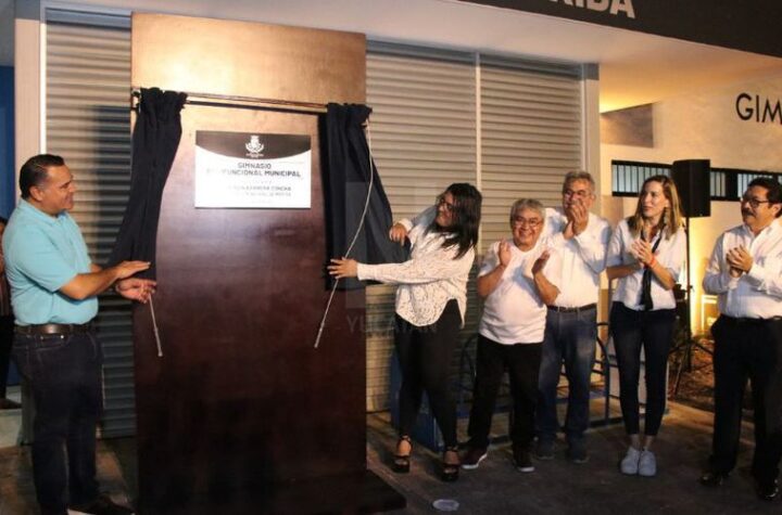 Inaugura alcalde de Mérida gimnasio de box