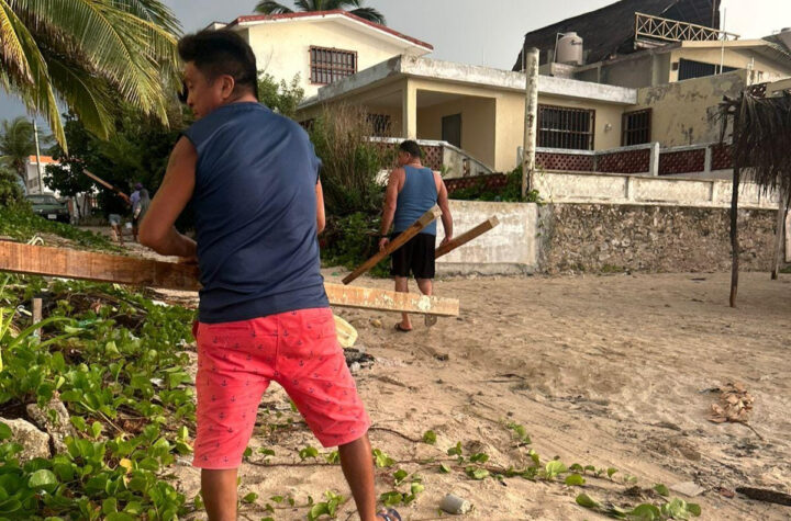 Extranjera que se adueñó de playa en Chelem no cuenta con concesión