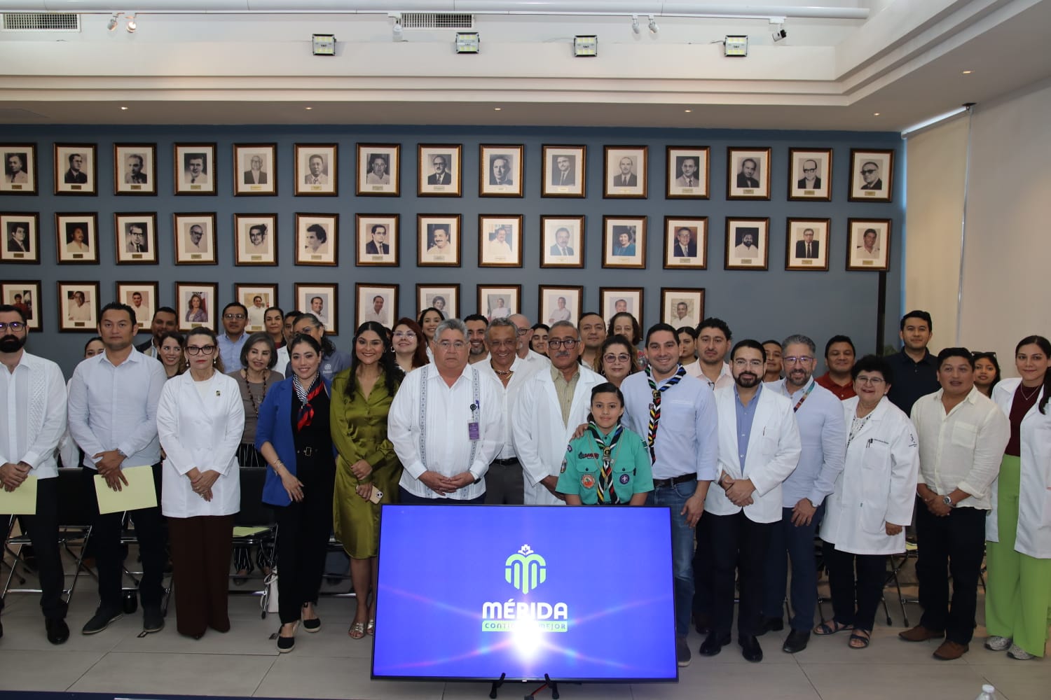 Consejo Municipal de Salud de Mérida respalda campaña de vacunación contra el sarampión.