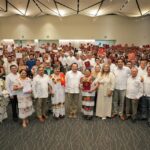 Gobernador Joaquín Díaz Mena entrega 582 plazas y garantiza certeza laboral al magisterio