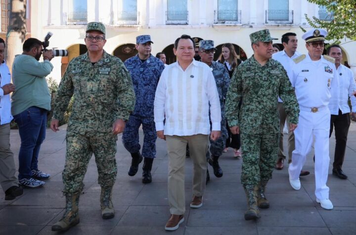 Gobierno del estado conmemora mes del Ejército y Fuerza Aérea Mexicana