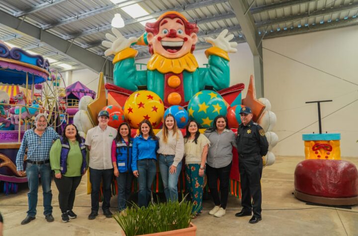 Cecilia Patrón supervisa ciudad carnaval para una fiesta inclusiva y segura en Mérida