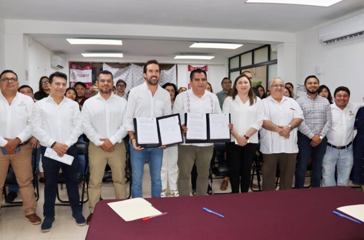 Instalan paneles solares en planteles del Colegio de Bachilleres de Yucatán