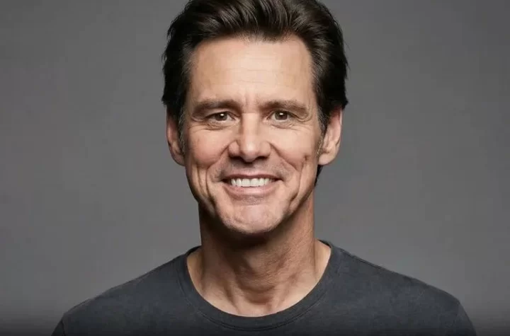 Aseguran que Jim Carrey fue cambiado por un doble: reapareció en un evento y está irreconocible