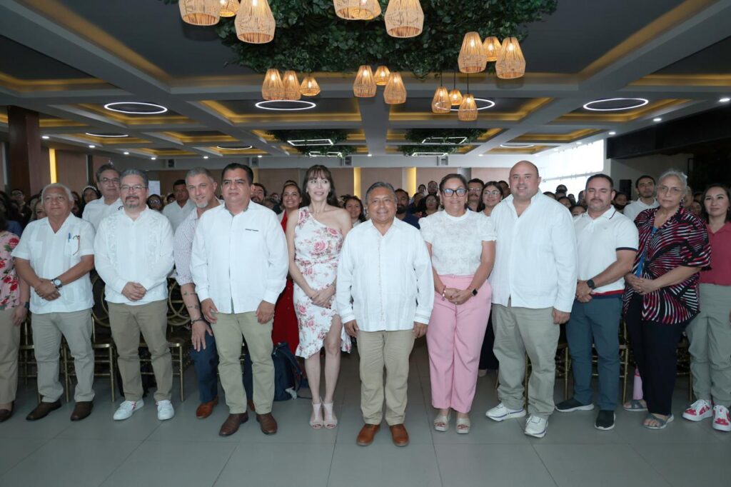 Fortalecen enseñanza del inglés con capacitación a docentes de media superior y superior