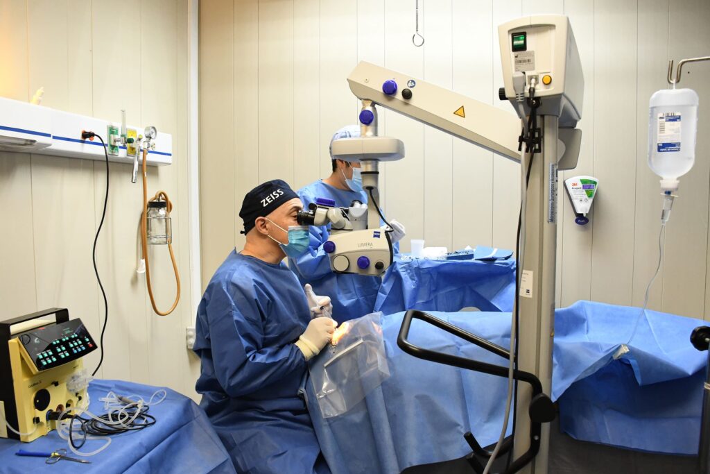 Realizan jornadas de cirugías gratuitas de cataratas