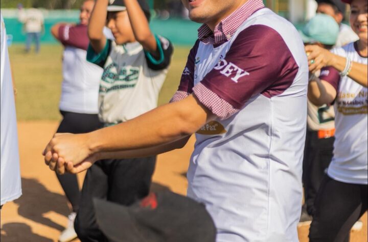 Diego Carrera impulsa el deporte como motor de cambio social en la Clase Nacional de Béisbol y Sóftbol