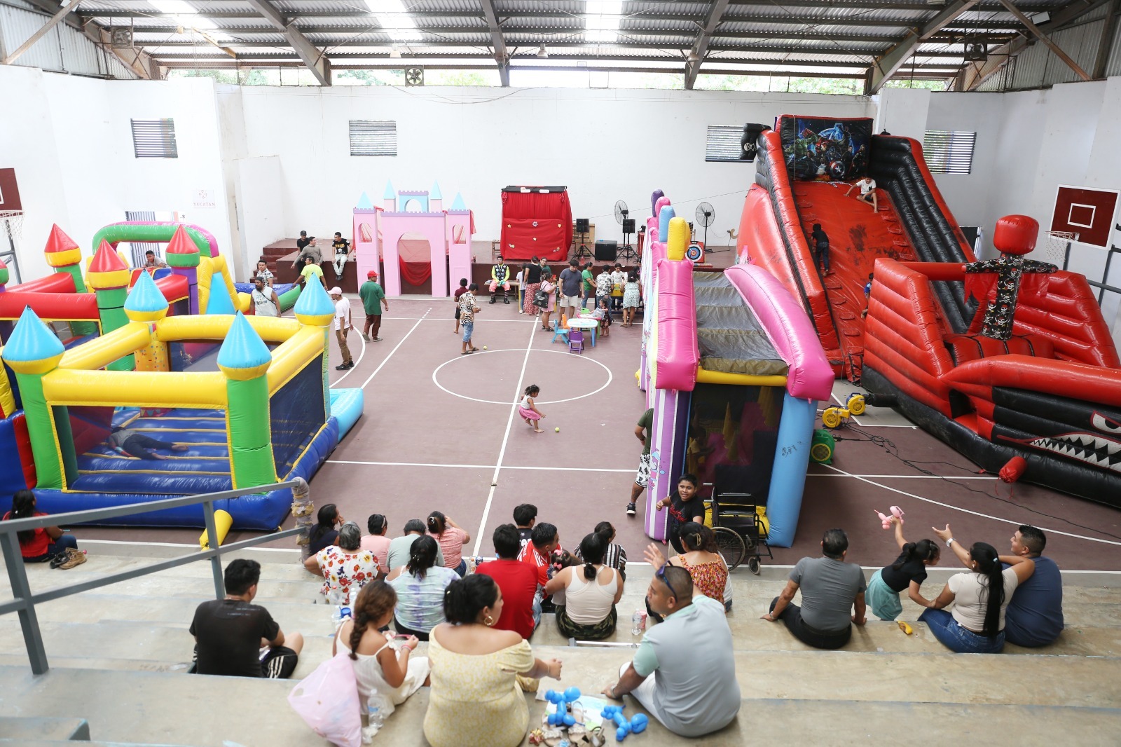 Celebran a las infancias en el Cereso de Mérida