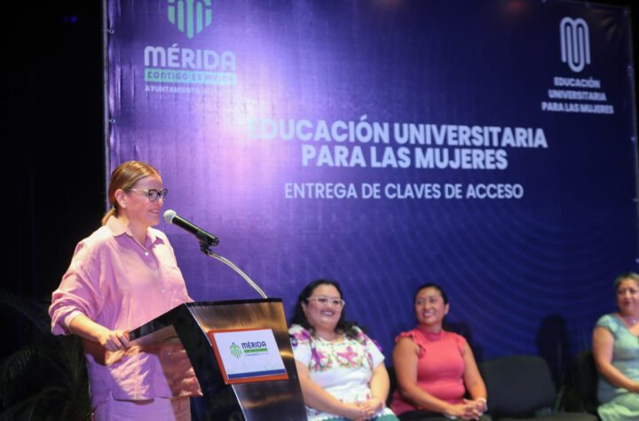 Inician 100 meridanas una carrera con Educación Universitaria para las Mujeres; Somos aliadas para emprender y salir adelante: Cecilia Patrón