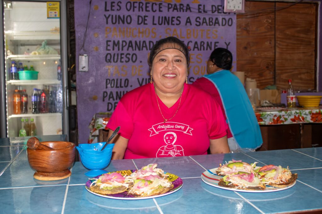 Reconocen en Komchén el sabor tradicional del panucho yucateco