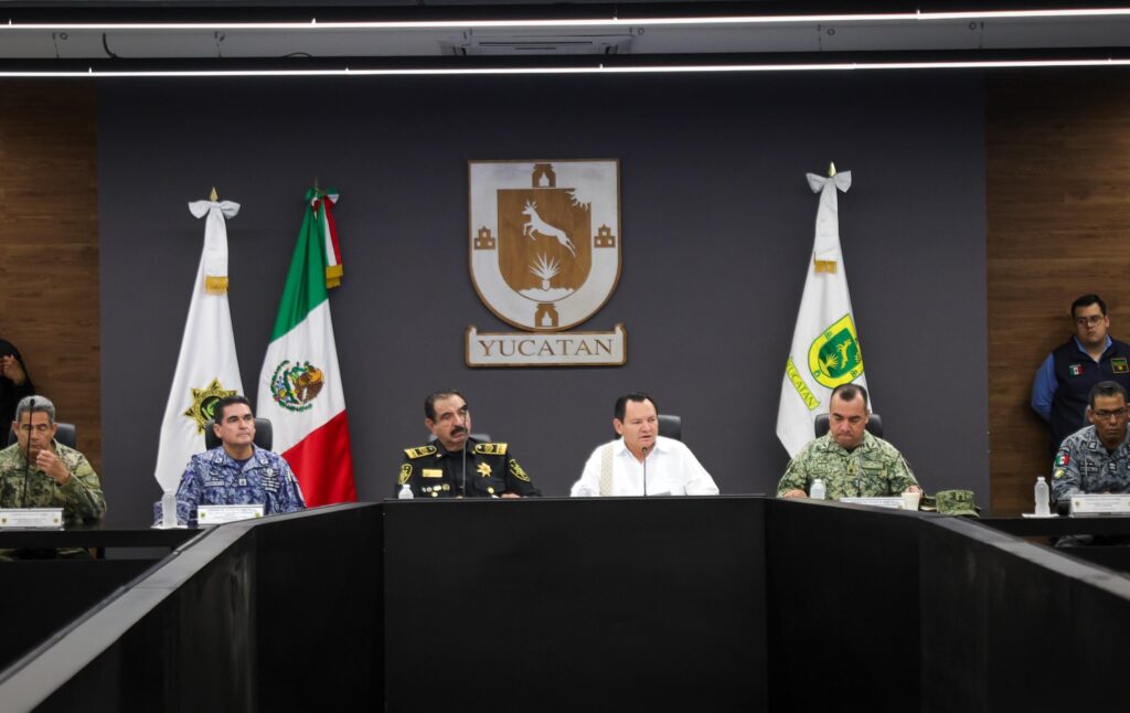 Fortalecen coordinación y prevención para mantener seguridad en Yucatán