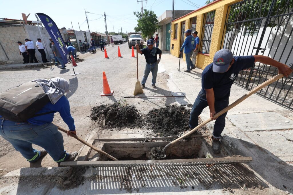 Continúa Cecilia Patrón con Mega Operativos en toda la ciudad; hoy beneficia a más de 2 mil vecinos de Manzana 115