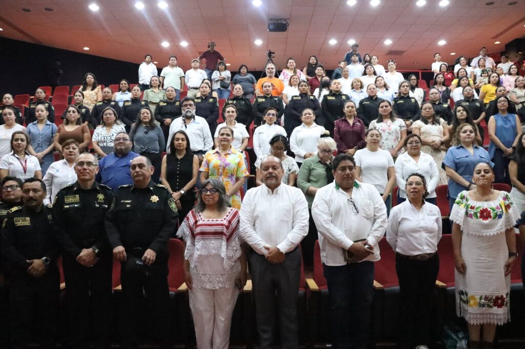 Instalan Mesa Ko’olel Salva-Muévete Segura para prevenir violencia contra mujeres en el transporte público