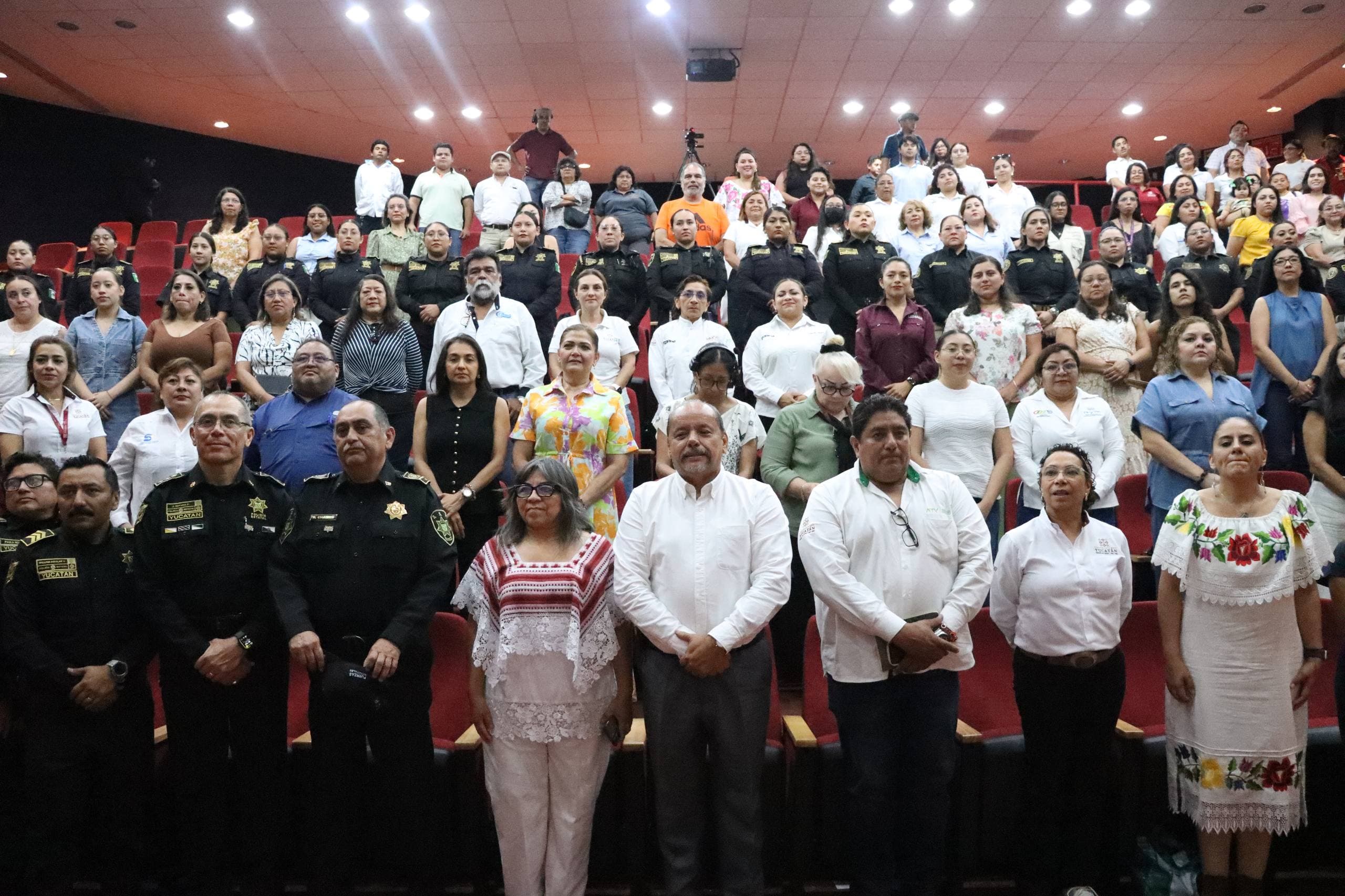 Instalan Mesa Ko’olel Salva-Muévete Segura para prevenir violencia contra mujeres en el transporte público