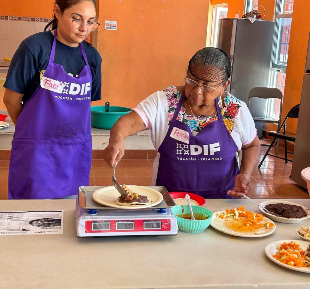 Promueve DIF Yucatán educación alimentaria en Espacios de Alimentación, Encuentro y Desarrollo