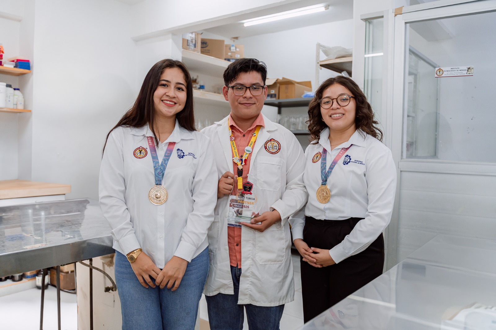 Innovación yucateca gana oro en encuentro científico internacional en Túnez
