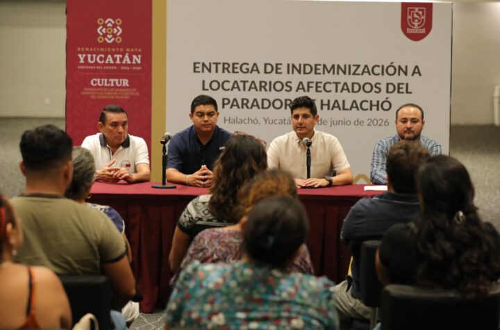 Gobierno del Estado respalda a locatarias y locatarios del Parador Turístico de Halachó
