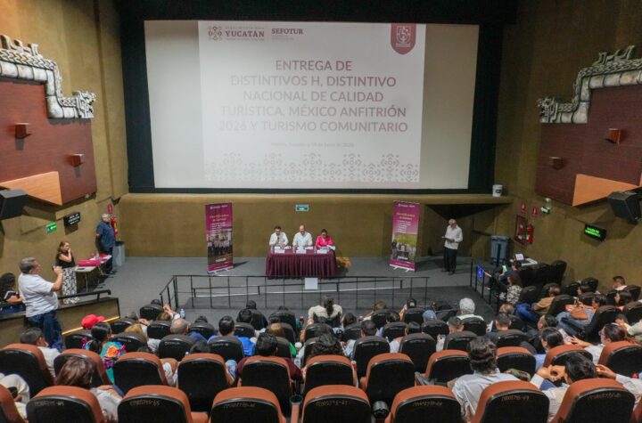 Yucatán reconoce a empresas y proyectos comunitarios por calidad turística