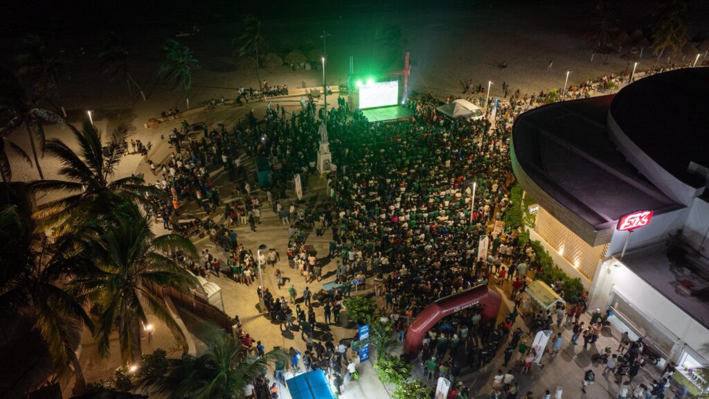 Zonas Fan reúnen a más de 11 mil personas en Yucatán durante triunfo de México