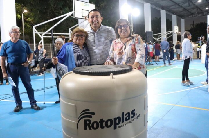 Ayuntamiento abre nueva convocatoria de subsidios en tinacos para apoyar la economía de las familias meridanas