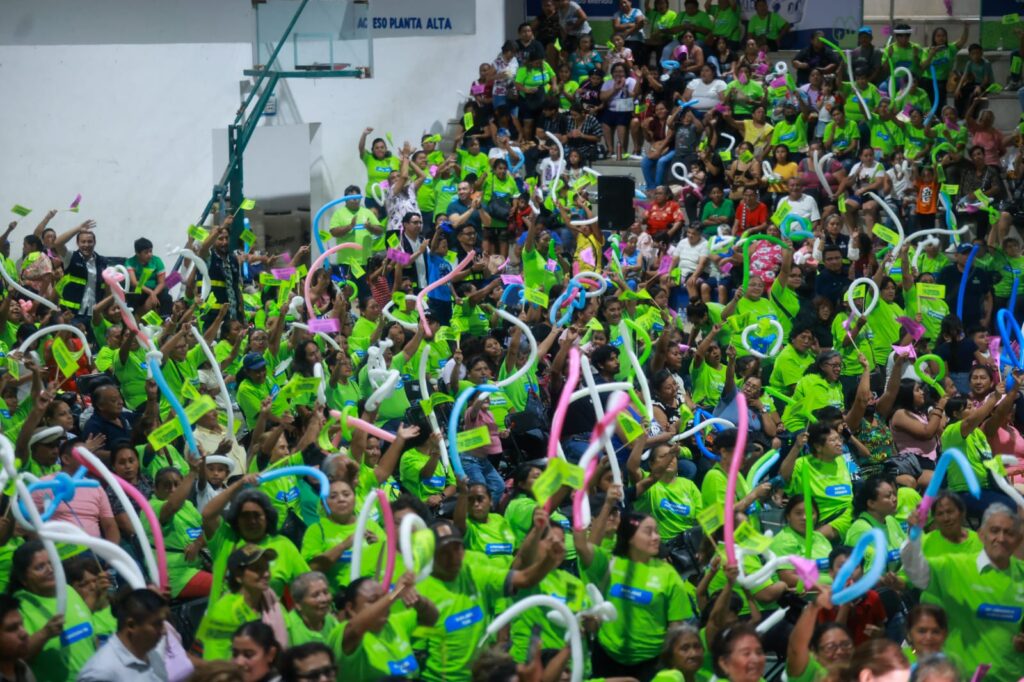 Impulsa Cecilia Patrón la organización vecinal en Mérida y suma a comités de vigilancia en la prevención social del delito