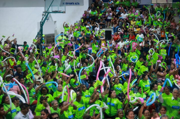 Impulsa Cecilia Patrón la organización vecinal en Mérida y suma a comités de vigilancia en la prevención social del delito