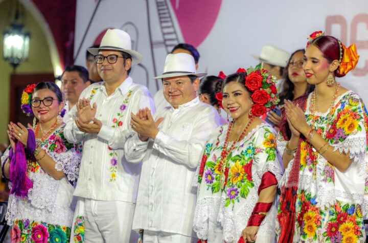 Juventudes celebran cultura y desarrollo con el Renacimiento Maya