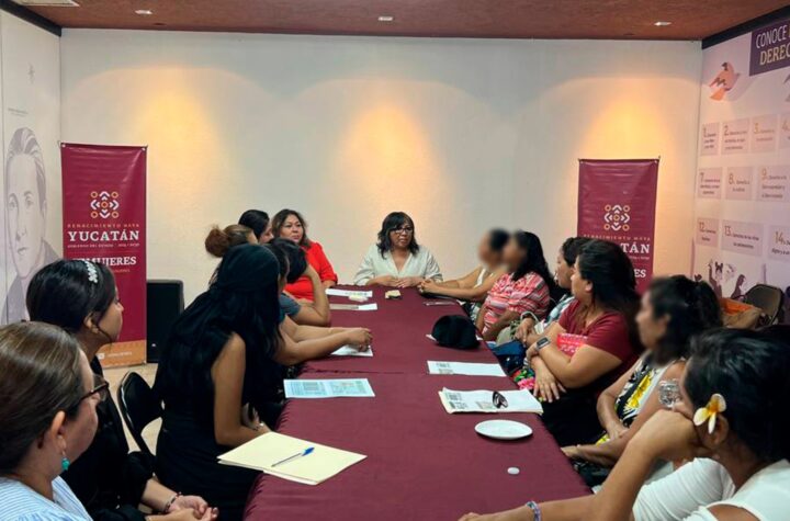 Entregan apoyos de Vivienda Segura a 20 mujeres víctimas de violencia