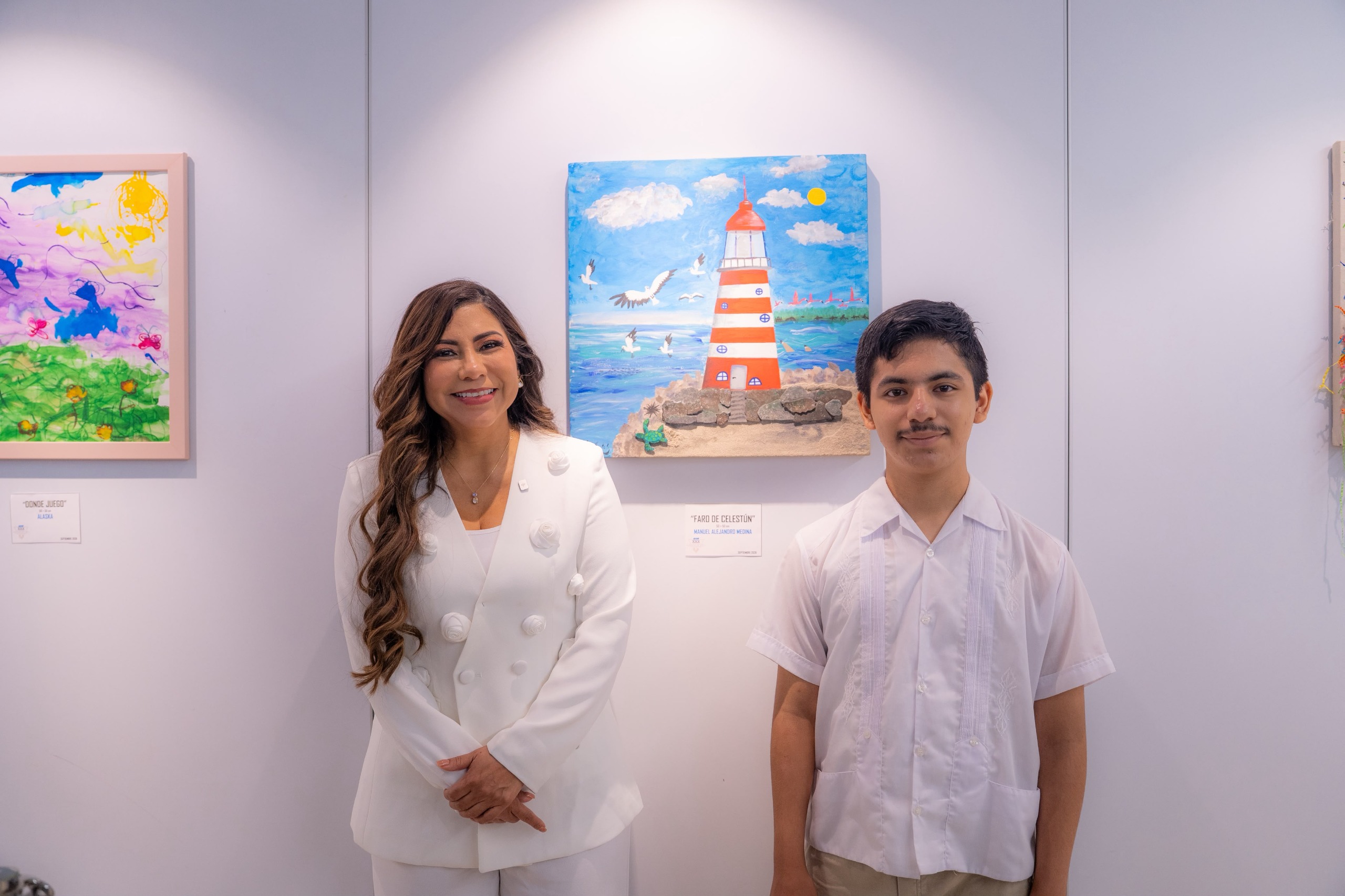 DIF Yucatán y ASUR inauguran “Un mundo que incluye”, exposición que visibiliza el autismo a través del arte