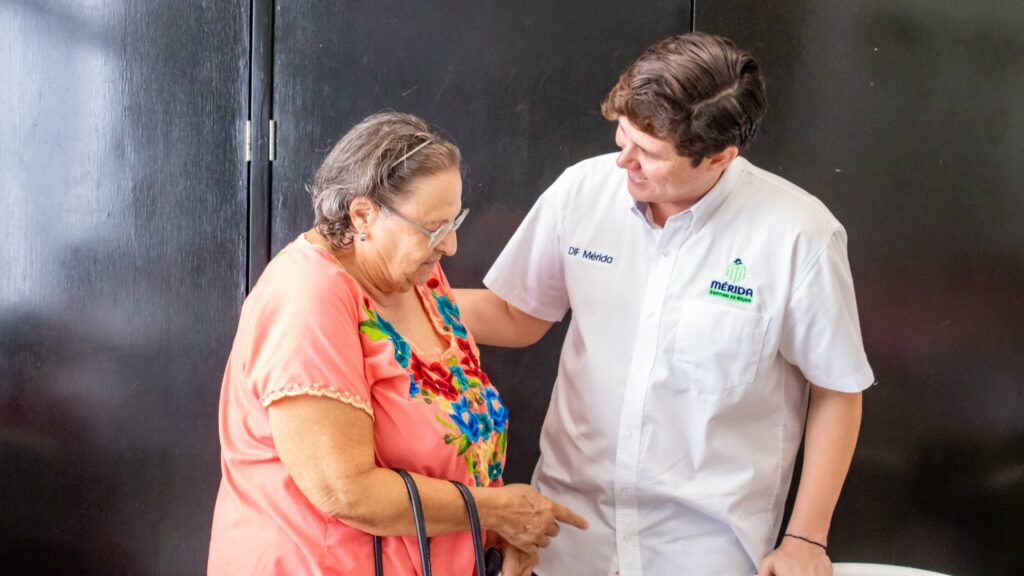 Mérida avanza hacia una ciudad más amigable, incluyente y cercana con las personas mayores.