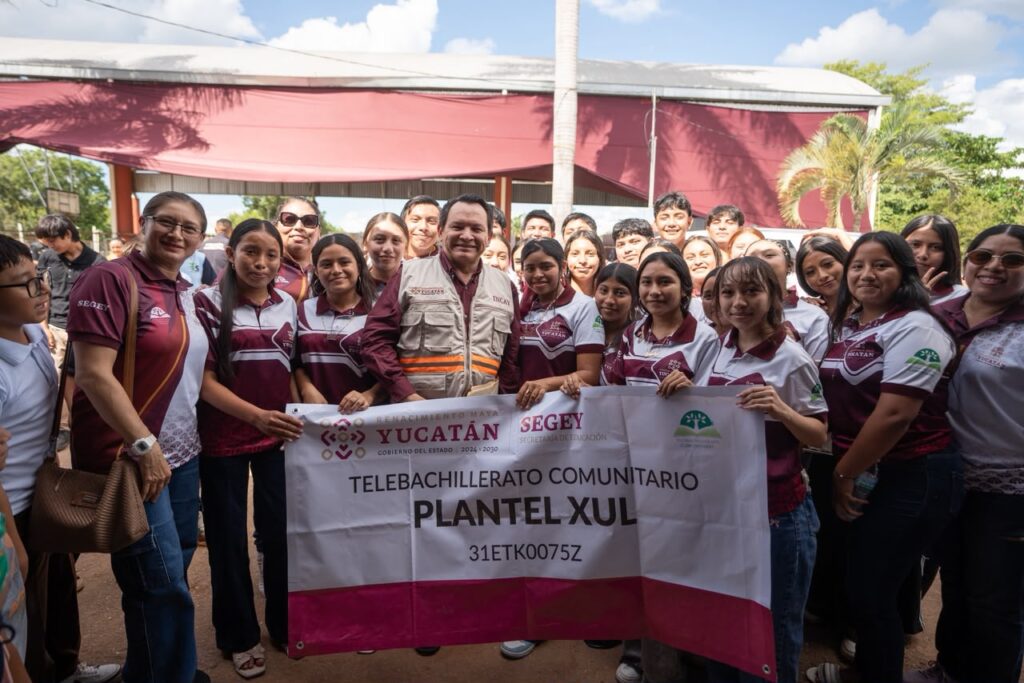 Cumple Renacimiento Maya con carreteras en Oxkutzcab