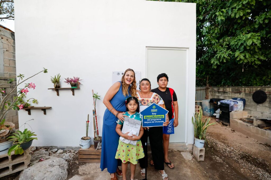 Ayuntamiento de Mérida realizará 78 nuevas obras para reducir rezago social: Cecilia Patrón.