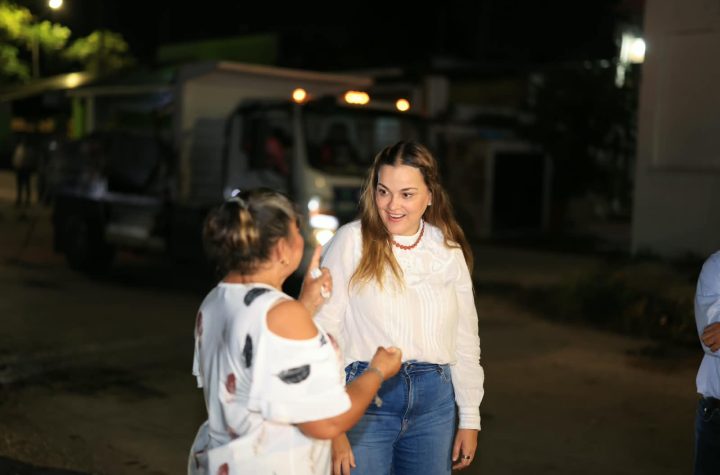 Cecilia Patrón despliega cuadrillas de bacheo 24/7 por toda la ciudad.